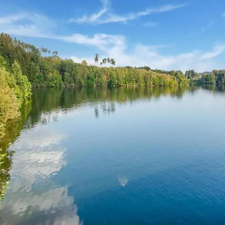 Ardennes For 21 Guests, Cleaning Included Сasa de vacaciones *