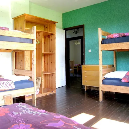 Ardennes For 21 Guests, Cleaning Included Сasa de vacaciones Coo