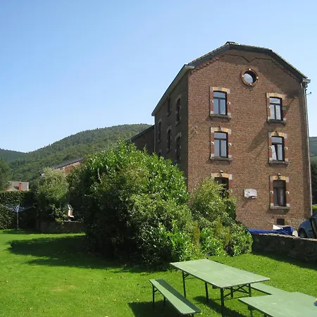Ardennes For 21 Guests, Cleaning Included Сasa de vacaciones *